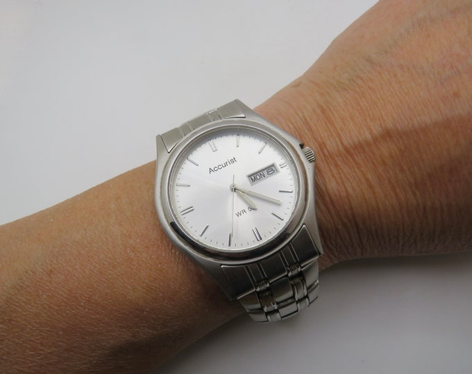 vintage watch / sports watch  / gift for him / omega bracelet Watch / vintage Watch / vintage / t22
