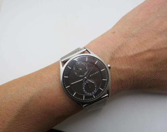 vintage Skagen mesh bracelet watch  / vintage gents Watch / vintage / mens watch gift for him / m7