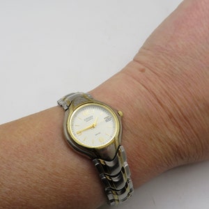 Vintage Sportuhr /Citizen Quartz Damenuhr / Vintage Armbanduhr / Japan Uhr / Vintage Uhr / Uhren K19