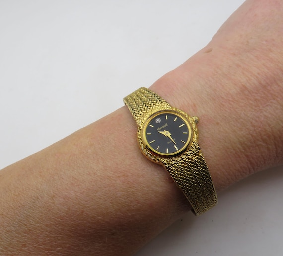 Vintage Gold dress watch / Ingersoll  Quartz watch /  Gold Dress Watch /  Womans Watch /  Gift for her (s27)