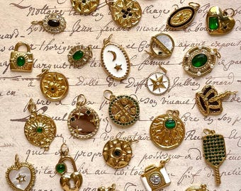Vintage Green & Gold Charms | 18K Stainless Steel Pendants, Celestial and Royal Inspired Jewelry Supplies for DIY Necklace, Bracelet