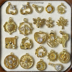 18-karätige Gold-Anhänger mit Sonne, Mond, Herz, Biene und Blume | Vergoldete Kupferanhänger | Zubehör für die Schmuckherstellung | Anhängerset für Halsketten und Armbänder