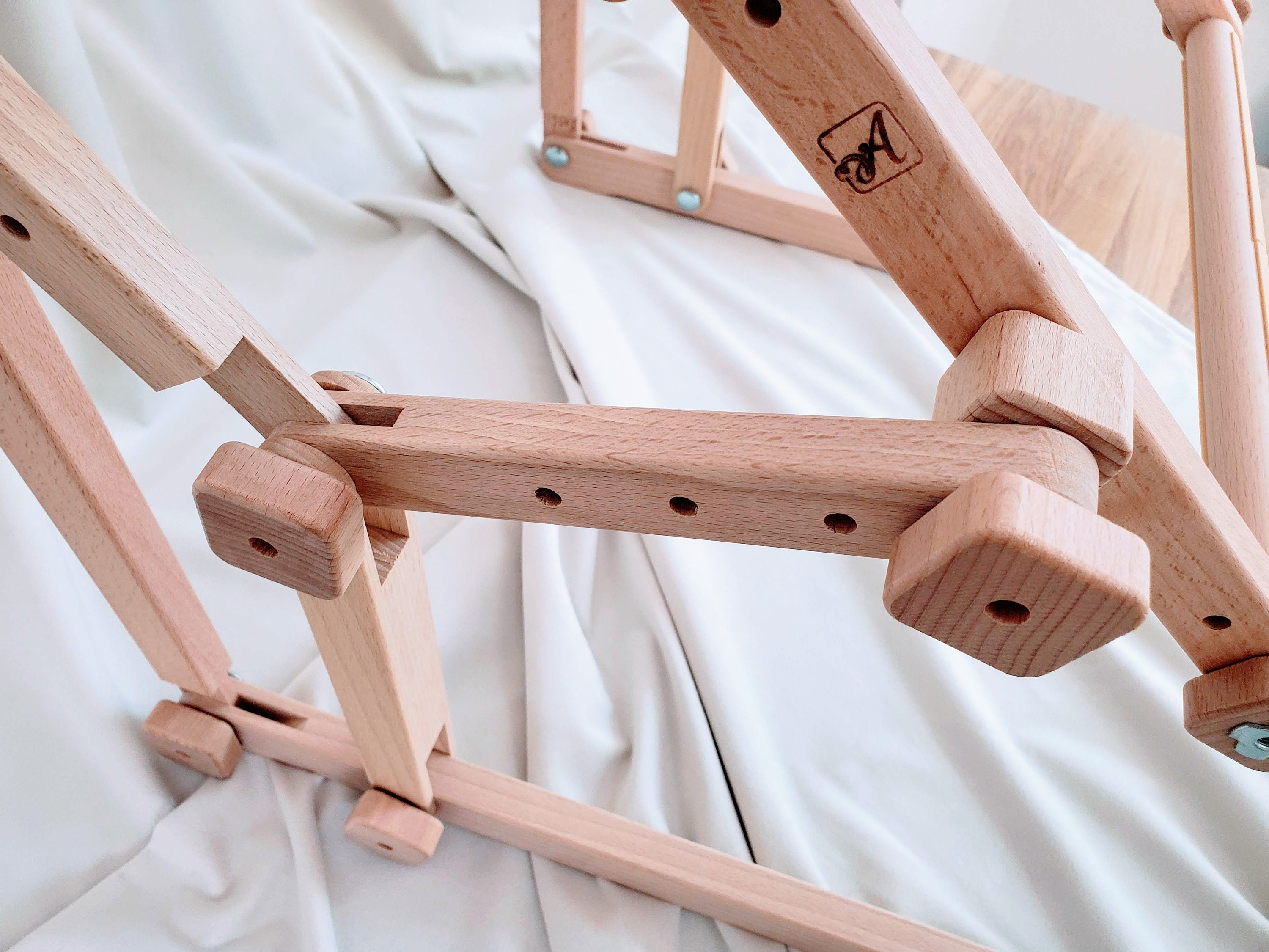 Telaio Da Tavolo In Legno Di Rovere/tiglio Per Ricamo – Universale 30 X 40 Cm