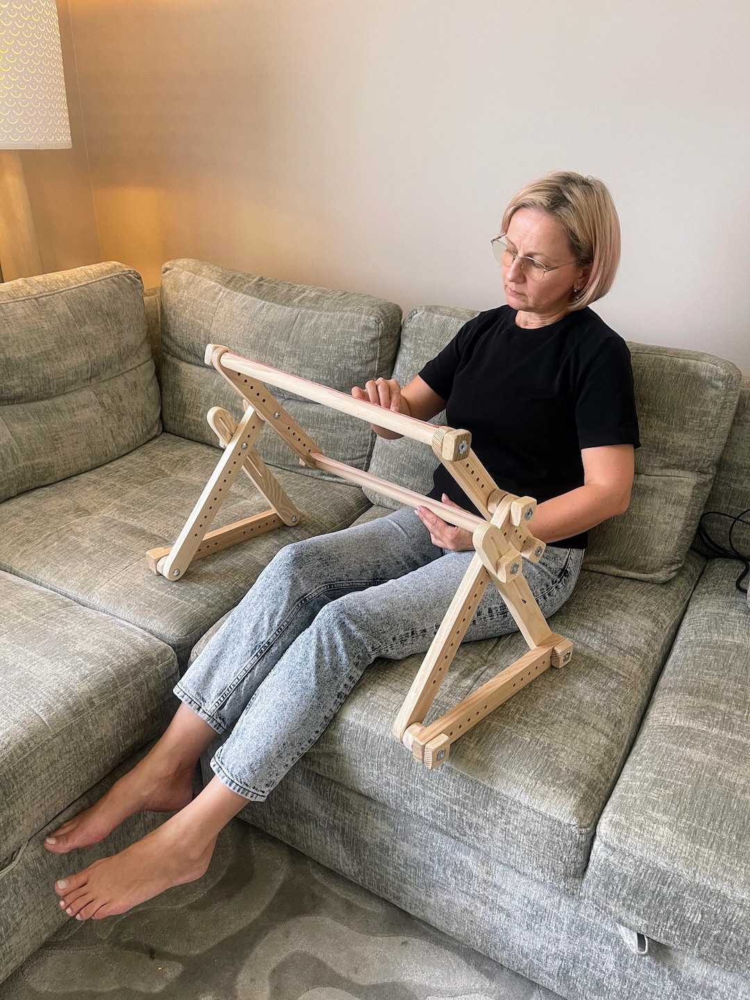Adjustable Scroll Embroidery Frame With Wooden Stand | Sofa & Table Use ...