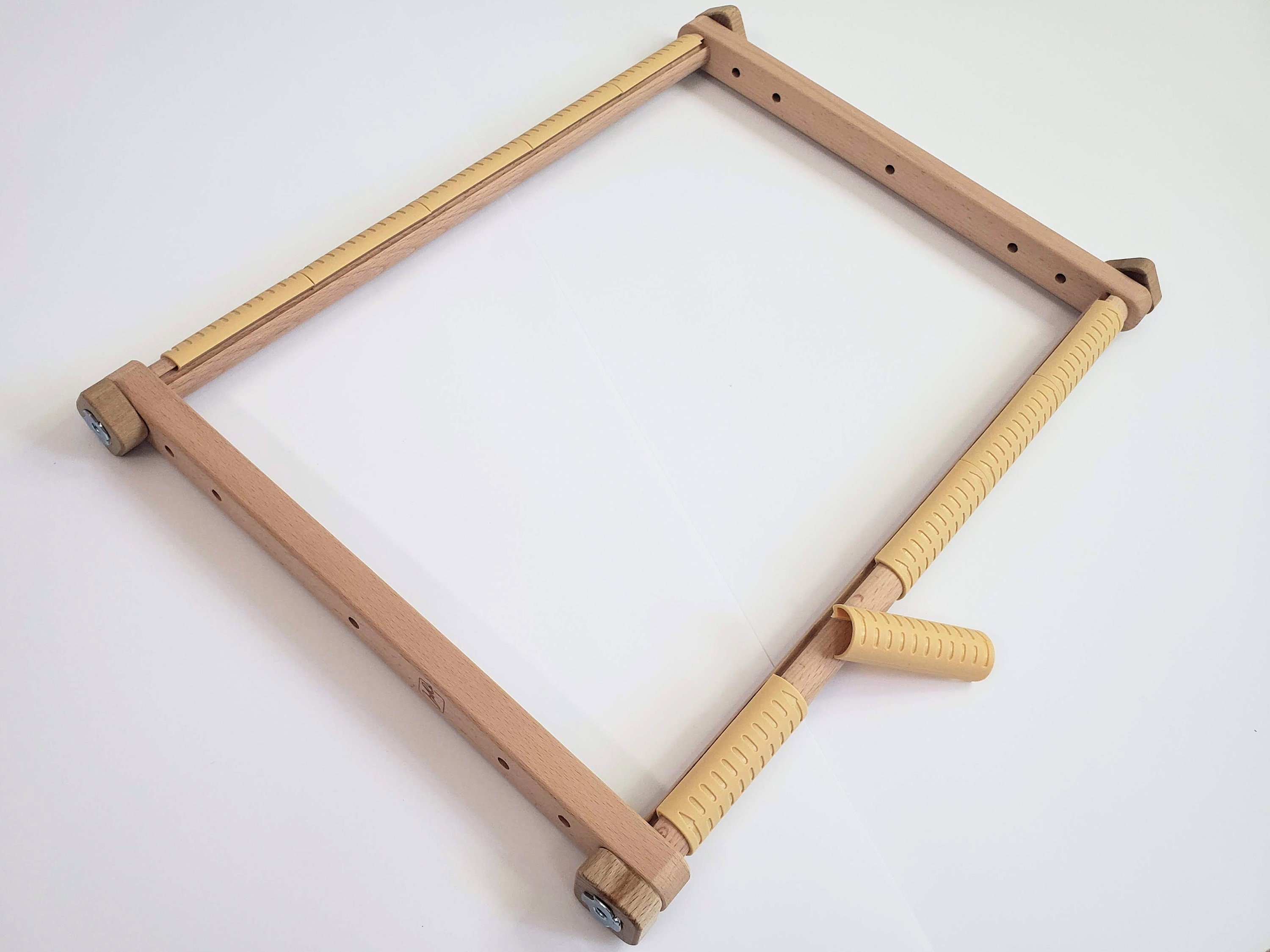 Telaio Da Tavolo In Legno Di Rovere/tiglio Per Ricamo – Universale 30 X 40 Cm