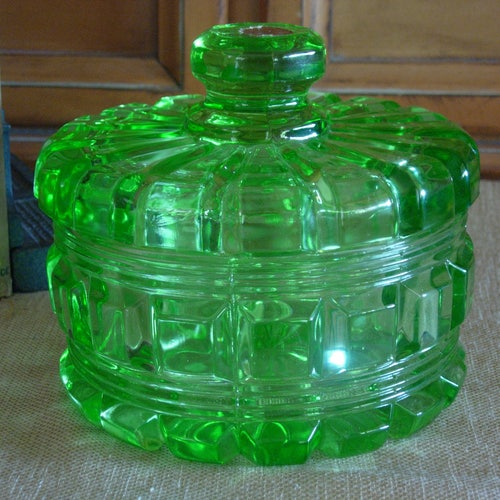 Green Glass Powder Jar With Metal Lidbakelite Etsy