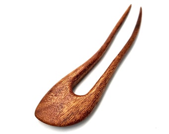 Redwood Hair Forke: Zwei-Zacken-Haarforke aus Holz für langes Haar