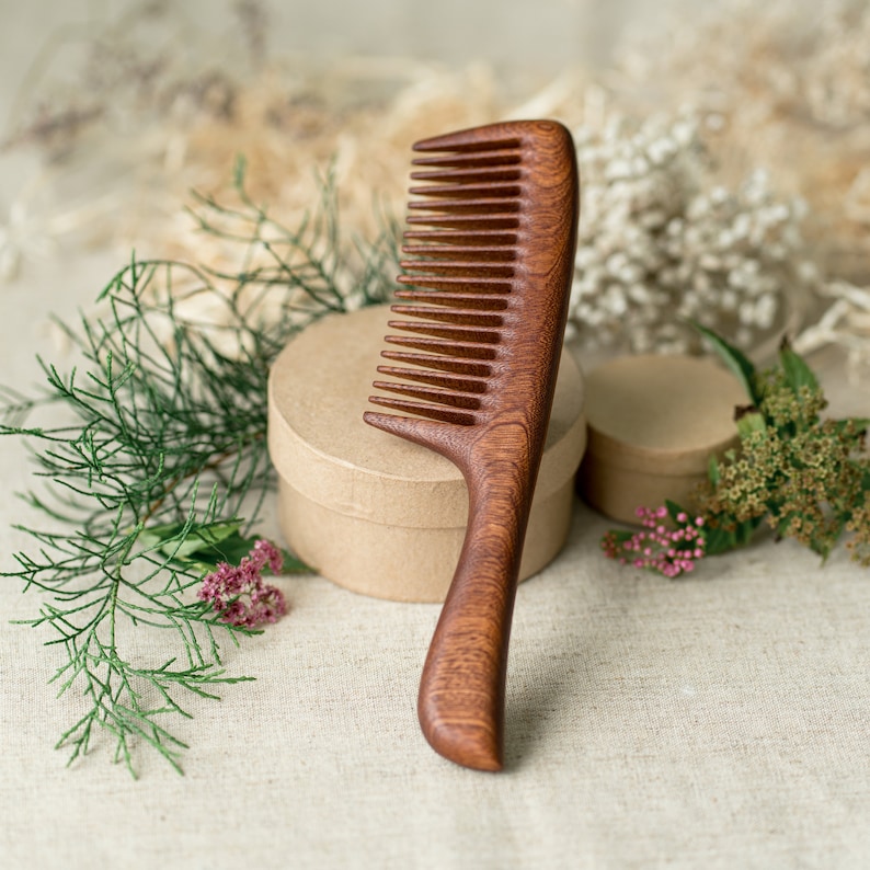 Redwood comb