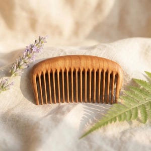 Handmade Cherry Wood Hair Comb: Compact, Anti-Static