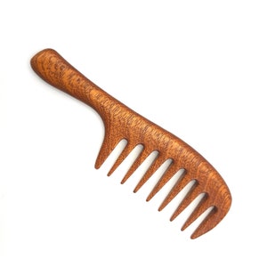 Wide tooth curly hair redwood comb - Wood Comb- Handmade Comb- Healthy Hair- Seamless Wood Comb- Natural Wood- Anti Static Comb - For Her