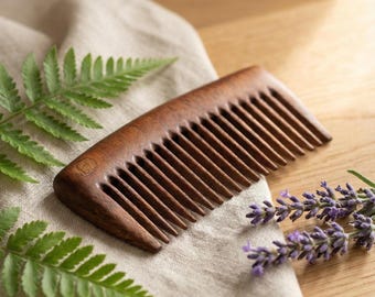 Peine de dientes finos de secuoya hecho a mano: madera natural, cabello sano
