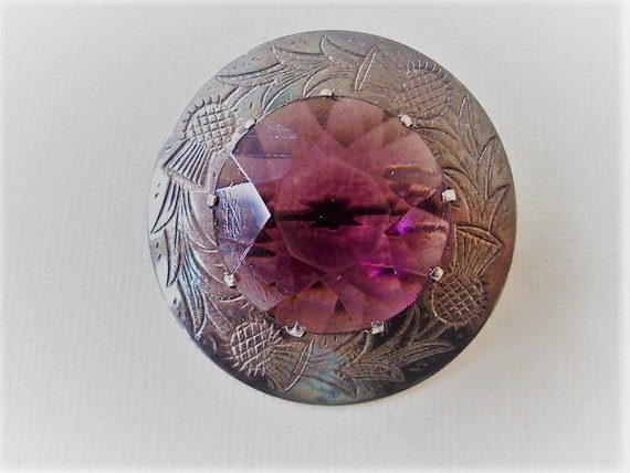 Vintage Jewellery Scottish MIZPAH Amethyst Glass Stone Brooch Pin Celtic