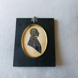 Antique Georgian Paper Cut Silhouette Portrait of a Gentleman