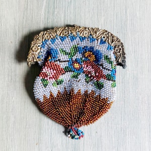 Antique Small Victorian Coin Purse Handmade Beadwork Circa late 19th Century