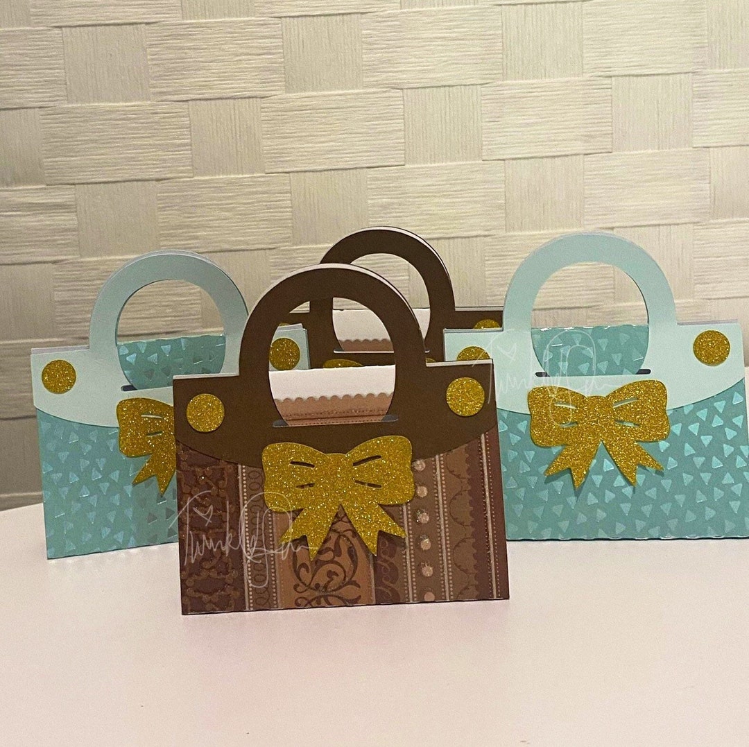 Purse Lip Balm Holder, Bridal Shower Favor, Birthday Favors, Party