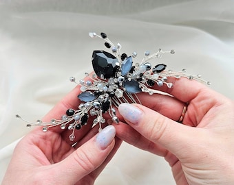 Black hair comb Gothic Bridal hair pins Black crystal hair vine Black wedding hair vine Black hair clip Black hair comb Bridal Hair Piece