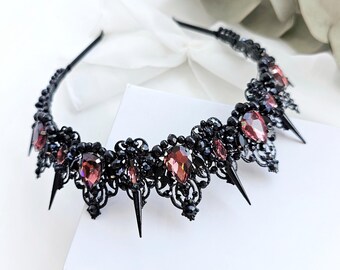 Diadème noir bordeaux Couronne de mariage noir bordeaux gothique Couronne de mariage bordeaux Coiffe gothique de mariage Couronne de vampire Couronne de sorcière
