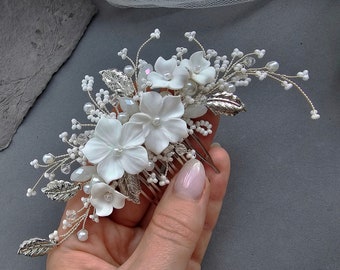 Wedding Hair Accessory With Pearls, Pearl Bridal Hair Vine, Flower Hair Comb for Bride, Silver Pearl Hair Vine, White Clay Flower Hairpiece