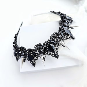 Black crystal wedding crown, Gothic wedding crown, Black tiara with metal spikes, The Queen's crown