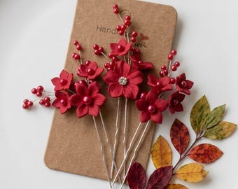 Dark red flowers hair pin, Garnet hair piece, Ruby flower headpiece, Red floral hair jewelry, Burgundy floral hair clip, Bridal hair comb