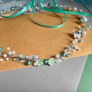Sage Green Bridal belt for wedding, Thin Emerald Bridal Belt, Green Wedding Sash Belt, Gold Leaf Wedding Belt, Sage green Bridal Shower Belt