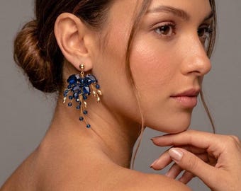 Indigo Blue crystal stud earrings, Navy statement earrings, Midnight Blue Earrings, Ink Blue earrings for wedding, Earrings for summer party