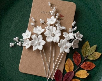 Set of 3 flower bridal hair pins. Wedding Hair Pins. Pearl Hair Pins. Bridal Hairpins. Hair Pins for Wedding