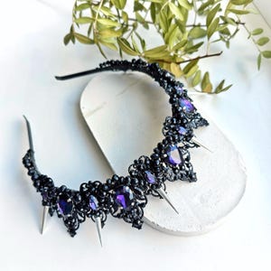 Purple Black Crystal Crown, Black wedding crown, Gothic wedding crown, Spike crown Black tiara with metal spikes, The Queen's crown