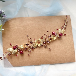 Burgundy hair comb, Burgundy hair piece, Burgundy jewelry, Ruby hair comb, Bridesmaid hair pin, Burgundy headpiece, Bridal hair comb
