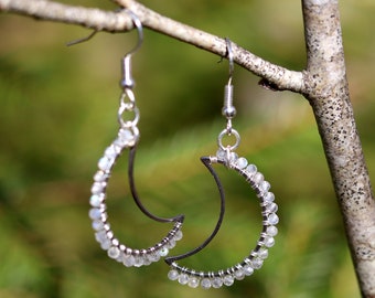 Labradorite Crescent moon earrings, Wire wrapped earrings with Labradorite, Celestial Grey gemstone earrings, Iridescent Labradorite moons