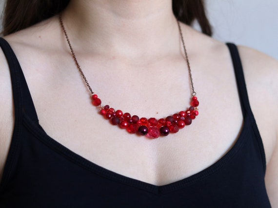 Red bib necklace online