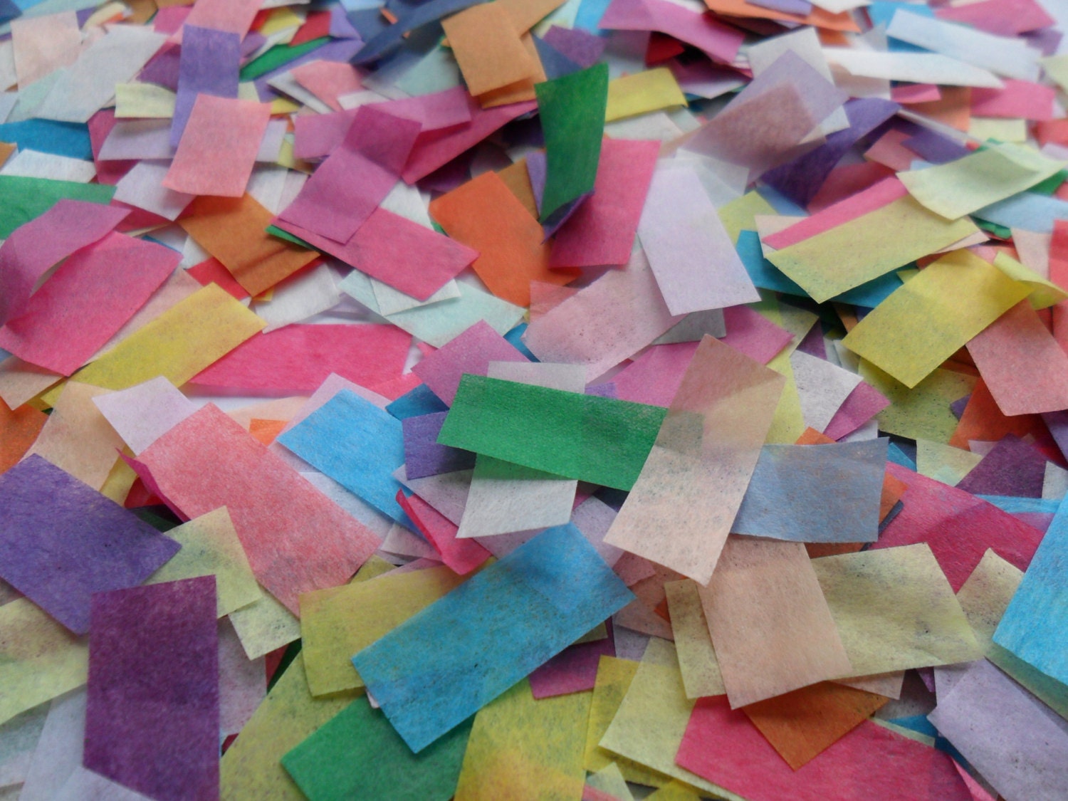 Biodegradable Tissue Paper Rainbow Wedding Confetti 20 Guests Multi Coloured