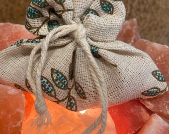 Laundry Sachets~Made with Pure Himalayan Salt~Eliminate Static