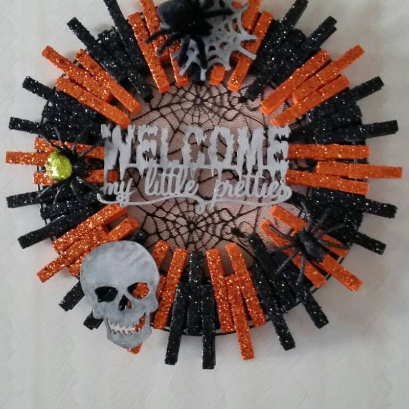 Clothes Pin Wreath - Etsy
