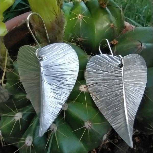 boucles d'oreilles feuille coeur