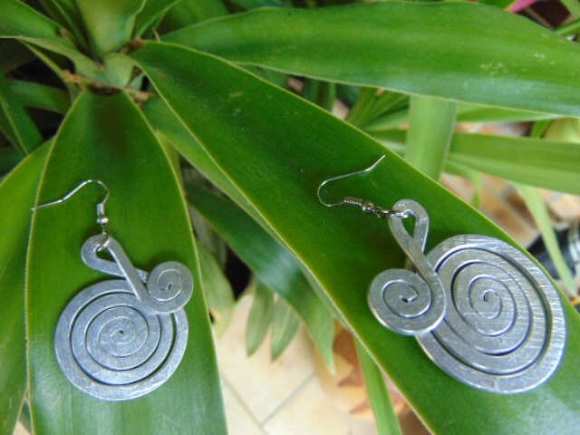 Boucles D’oreilles Pendantes Torsadées En Argent – Design Spirale, Levier Sécurisé – Bijou Tendance Pour Femme, Cadeau élégant