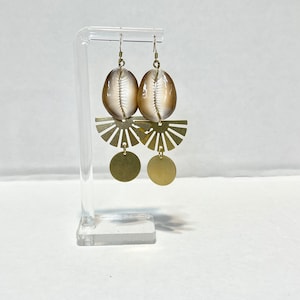 Cowrie Shell Earrings, Brass Cowry Shell Earrings, Wire Wrapped Earrings, Statement Earrings, Bohemian Style, Tiger Coweie Shells