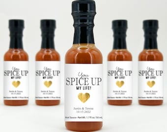 Hot Sauce Wedding Favors, Hot Sauce Gift, Wedding Favors, Mini Hot Sauce, Custom Hot Sauce, A Little Spice is Nice, One Hot Couple, 1.7 oz