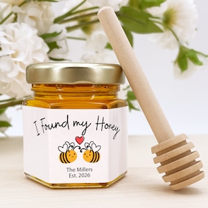 Honey Wedding Favors, Bee Themed Bridal Shower, Honey Bridal Shower Favors, Honey Favors, Mini Honey Jar Favors, Kissing Bees Wedding Favors
