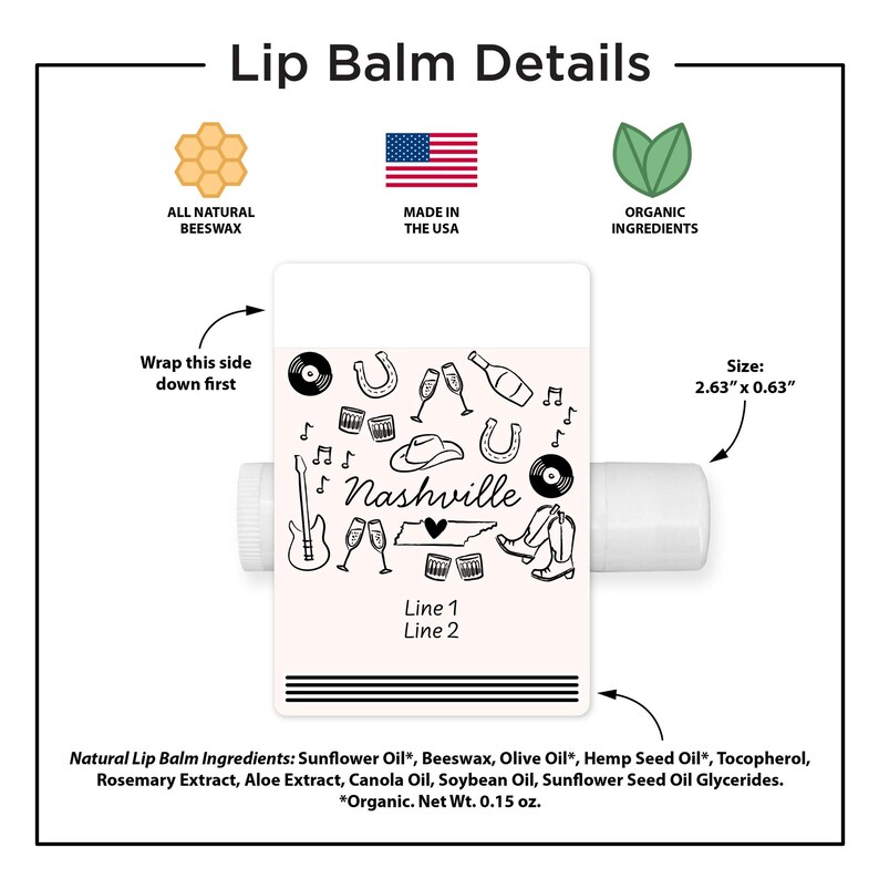 Pu&ograve; includere: Un tubetto di balsamo per labbra bianco con un design in bianco e nero che presenta note musicali, stivali da cowboy, un ferro di cavallo e la parola "Nashville". Il balsamo per labbra &egrave; realizzato con cera d'api completamente naturale e ingredienti biologici. Il tubetto misura 6,68 cm per 1,6 cm.