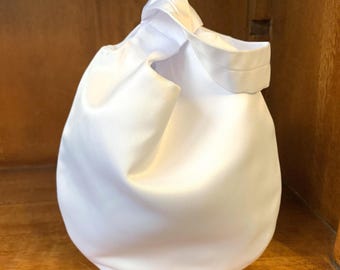 Weiße Satin-Tasche mit japanischem Knoten: Bräute Brautjungfern, Hochzeit Kommunion, Abend