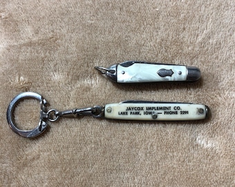 Pair of Vintage Novelty Keychain Knives