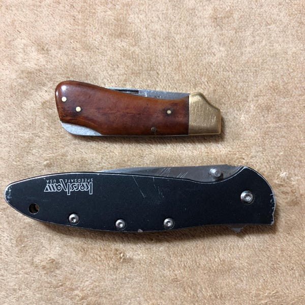 Vintage Kershaw Model 2100 Single Blade Pocket Knife with Bonus Kershaw Speedsafe USA Liner Lock Knife