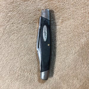 Vintage Buck 303 Three Blade Pocket Knife