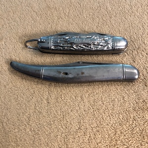 Vintage Outdoorsman’s Pair of Imperial Pocket Knives