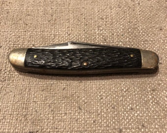 Vintage Kutmaster Three Blade Pocket Knife