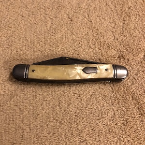 Vintage Imperial Three Blade Pocket Knife