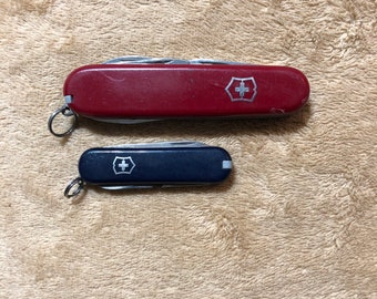 Victorinox Tinker and Classic Swiss Army Knife Combo