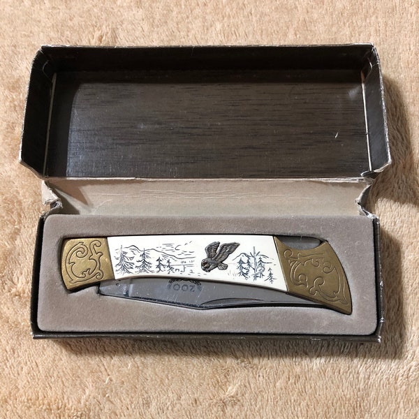 Vintage Japan Lockback Knife with Bird Handle Design