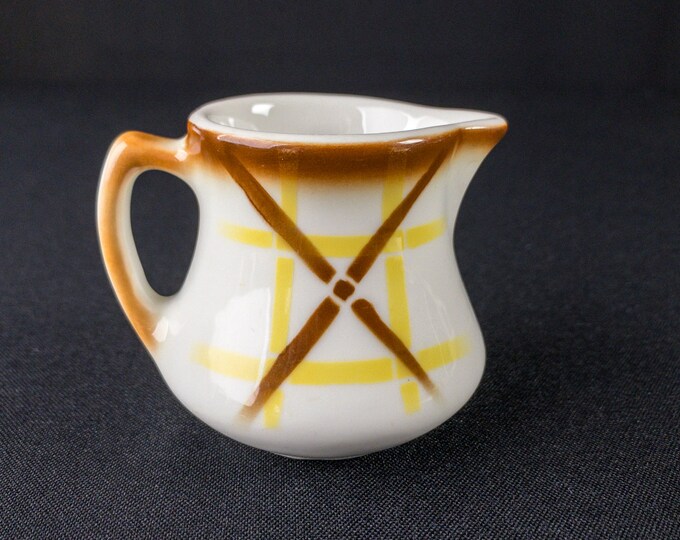 Vintage 1950s Brown Yellow Bamboo Airbrush Design Restaurant Ware Creamer By Jackson China Maybe Dick Odman's Broiler Seattle?